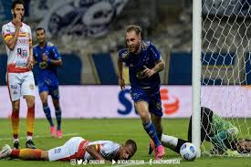The winner of their last meeting was cruzeiro mg. Cruzeiro Nao Joga Bem Mas Vence Juazeirense Por 1 A 0 Pela Copa Do Brasil Gzh