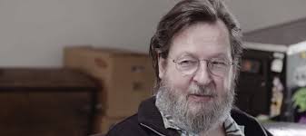 Lars von Trier vai à web procurar uma namorada