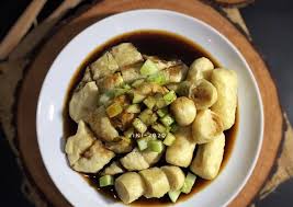 Di samping itu banyaknya variasi resep dari makanan ini seperti empek empek kulit, adaan, ikan tenggiri, lenjer, dan bahkan ada empek empek yang sangat sederhana yang. Cara Membuat Simple Pempek Dos Ny Liem Resep Empek Empek Tanpa Ikan Pempek Renyah Aneka Resep Nusantara