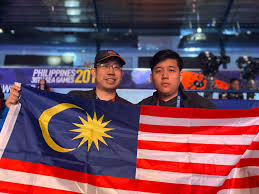 Penjaga gol haziq nadzli (jdt) damien lim (pkns). Mygameon