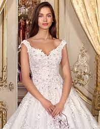 Finde dein brautkleider bei pronovias. Demetrios Brautmoden Brautkleider Hochzeitskleider Abendkleider Balayi