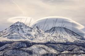 Mt. Shasta Lenticular Cloud Print ...