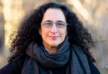 From Poland to Israel to America, Artist Edna Emmet Helps Color the World