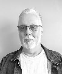 Cheri Hardison's Instagram, Twitter & Facebook