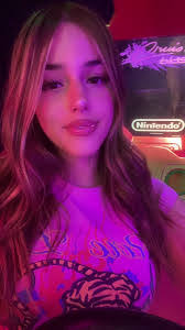 Nadia Imam's Instagram, Twitter & Facebook