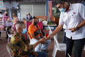 Infobel üzerinde ekipman, ulaşim ve konut idareleri dungun arası kategorisinde yer alan. Lembaga Kemajuan Lembaga Kemajuan Terengganu Tengah