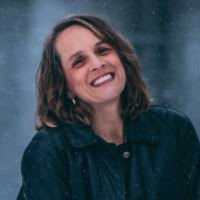 Deborah Clouser's Instagram, Twitter & Facebook