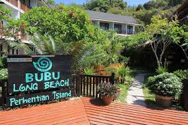 Отель bubu long beach resort (баба лонг бич резорт) 5* расположен на острове перентиан, на пляже лонг бич, в 21 километре от побережья тренгану, в 35 минутах езды на лодке от. Bubu Resort Perhentian Islands Updated 2021 Prices