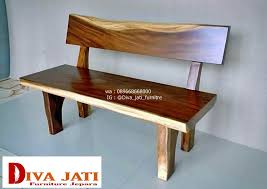 Bahkan, dengan konstruksi dudukan jari2 semacam ini, anda bisa menggunakan bangku ini untuk dipakai ditaman lho, kehujanan kepanasan nggak maslah, kan jati pakai kayunya. Jual Kursi Teras Panjang Kayu Solid Kursi Teras Unik Minimalis