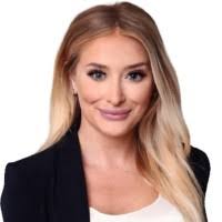 Emily Gauthreaux's Instagram, Twitter & Facebook