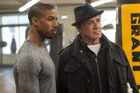 Adonis johnson vérében van a box, ő a nehézsúlyú bajnok apollo creed fia. Creed Apollo Fia
