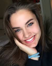 Oda burud stands at a decent height and has a slim body build. Who Is Oda Burud Meet The Young And Outgoing Girlfriend Of Famous Footballer Martin Odegaard