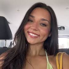 Hannah Paris (@hannahp026)