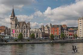 Stadt is a place with a very small population in the province of liege, belgium which is located in the continent/region of europe. Architektur Reisefotografie Luttich Liebe Auf Den Zweiten Blick
