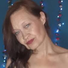 Are there any pubs in Penmaenmawr that do entertainment at the weekends Xxx