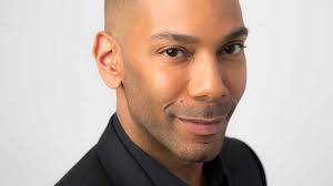 Top 10 International Makeup Artists