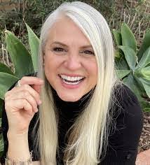 Kaitlyn Withrow's Instagram, Twitter & Facebook