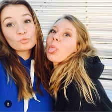 Kendra Padilla (@crandall_kendra)