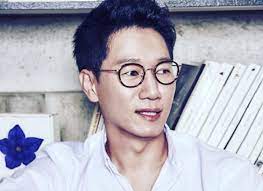 Maybe you would like to learn more about one of these? Running Man S Ji Suk Jin Willing To Have More Kids Without Asking Wife