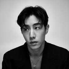 Katrina Velez's Instagram, Twitter & Facebook