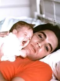 ELVIS WAS SO HAPPY HERE HOLDING HIS BABY GIRL LISA MARIE AND NOW HE'S  HOLDING HER IN HEAVEN ♥️😥💔😥