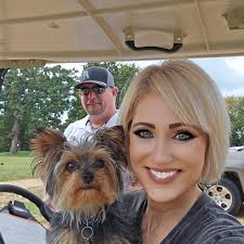 Who repairs pipe fences in Ada Oklahoma?