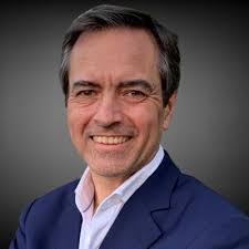 Richard Rawlinson's Instagram, Twitter & Facebook