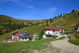 Passo giau, 32020 colle santa lucia itálie. Rifugio Fedare Passo Giau Dolomiti Seggiovia Giro Della Grande Guerra