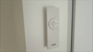 Tuto Velux Connecter Une Telecommande A Son Volet Roulant Youtube