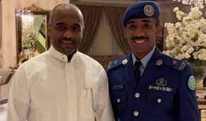 في سابقة هي الأولى من نوعها على مستوى دول مجلس التعاون لدول الخليج العربية وذلك امتدادا لجهود الإمارات لتعزيز مشاركة المرأة. ØªØ±ÙƒÙŠ Ø§Ù„ Ø§Ù„Ø´ÙŠØ® Ø¶Ø§Ø¨Ø· Ø³Ø§Ø¨Ù‚