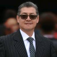 90+ perfiles de «Luis Arguello»