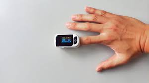 Nabız orta ve yüzük parmaklarının yardımıyla sayılmalıdır. What Is A Pulse Oximeter