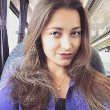 Marina Maynard's Instagram, Twitter & Facebook