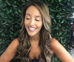 Afgelopen dinsdag was het helaas alweer tijd voor de laatste aflevering van married at first sight. Entertainment Married At First Sight S Lizzie Has Chopped All Her Hair Off Pressfrom Australia
