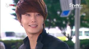 A girl, some cute boys and a ramyun shop. Flower Boy Ramyun Shop Earns Top Ratings Thanks To Jung Il Woo Effect Soompi