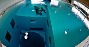 Nemo33 The Deepest Swimming Pool In The World Diving Pool Deepest Swimming Pool Swimming Pools