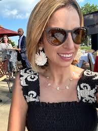 What is the combination of salsa, cheese, and chicken?