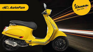 Kumpulan gambar tentang vespa lampu kotak, klik untuk melihat koleksi gambar lain di kibrispdr.org. Berpenampilan Stylish Vespa Sprint 2021 Memang Skutik Favorit Anak Muda Masa Kini Autofun