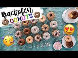 Schnelles Rezept Fur Donuts Aus Dem Backofen Ohne Donutmaker Backofen Donuts Youtube Rezept Fur Donuts Donuts Backen Donuts