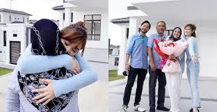 Wawa zainal (kiri) dan ayda jebat. Tunai Impian Sebelum Bernikah Ayda Jebat Hadiahkan Ibu Rumah