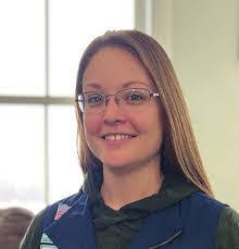 Kari Burnham's Instagram, Twitter & Facebook