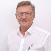 Brian Sellars's Instagram, Twitter & Facebook