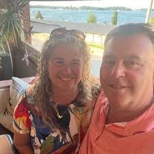 Lori Mccaw's Instagram, Twitter & Facebook