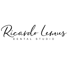 Dr. Ricardo Lemus, Rehabilitación Oral Estética e Implantología Dental