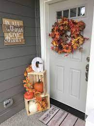 Adorable 60 Rustic Farmhouse Front Porch Decorating Ideas Https Domakeover Com 60 Rustic Farmhouse Fall Decorations Porch Farmhouse Fall Decor Fall Decor Diy