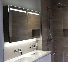 aluminium badkamer spiegelkast met led verlichting verwarming sensor en stopcontact 120x70 cm designspiegels badkamer spiegelkast badkamerspiegel badkamer