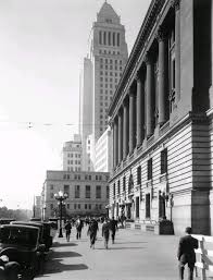 1931 Looking South On Main Street Across Temple At The Old Federal Building Post Office And With Images Los Angeles Architecture Los Angeles History Hollywood Homes