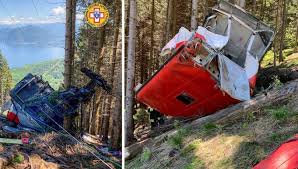 A cable car carrying 15 people has plunged to the ground in northern italy near the resort town of stresa on lake maggiore, killing 13 people, according to emergency services, with two children taken. 799xa Cuyuah5m