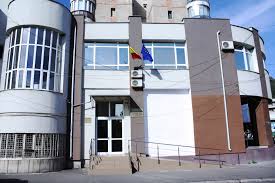 Programul de eliberări pașapoarte la sediul serviciului a rămas neschimbat, luni, marți, joi, vineri, între orele 08.00 și 19.00, iar miercuri între 08.30 și 18.30. Directia Generala De Pasapoarte Timisoara