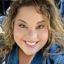 Erin Dunagan's Instagram, Twitter & Facebook